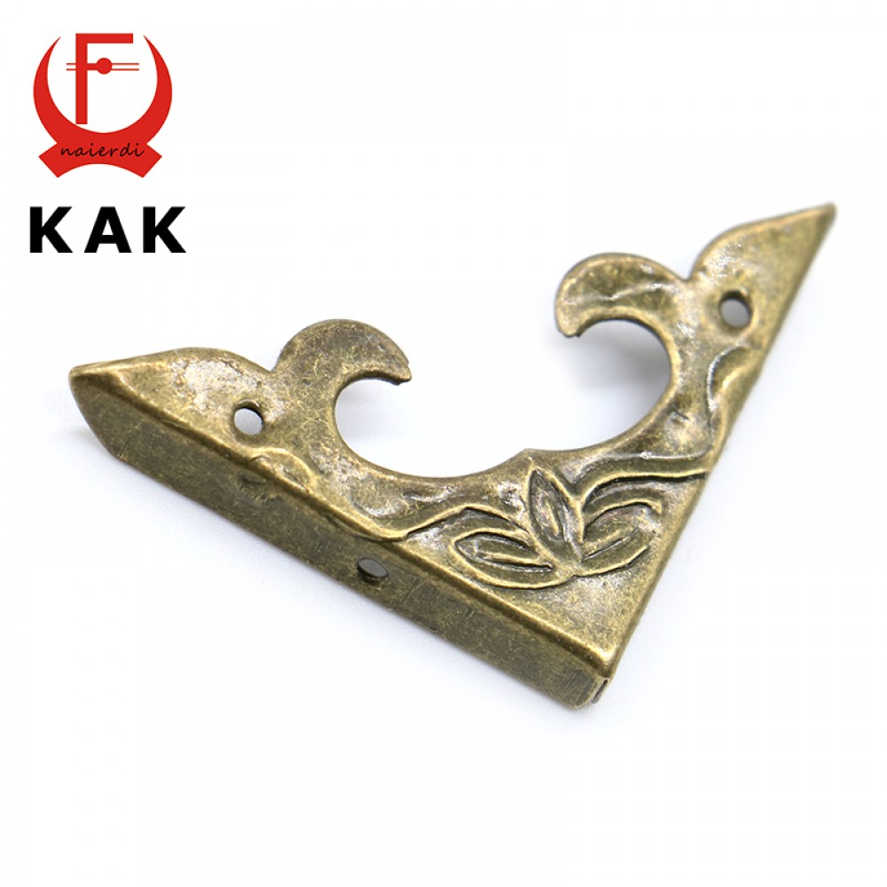 10PCS KAK 30mm x 30mm Book Scrapbooking Albums Corner Bracket Antique Brass Decorative Protectors Crafts For Furniture Hardware 10PCS KAK 30mm x 30mm Book Scrapbooking Albums Corner Bracket Antique Brass Decorative Protectors Crafts For Furniture Hardware